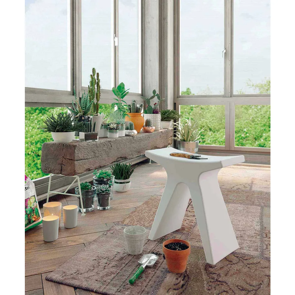 Sgabello Basso da Esterno in Polipropilene Made in Italy - Prue Viadurini