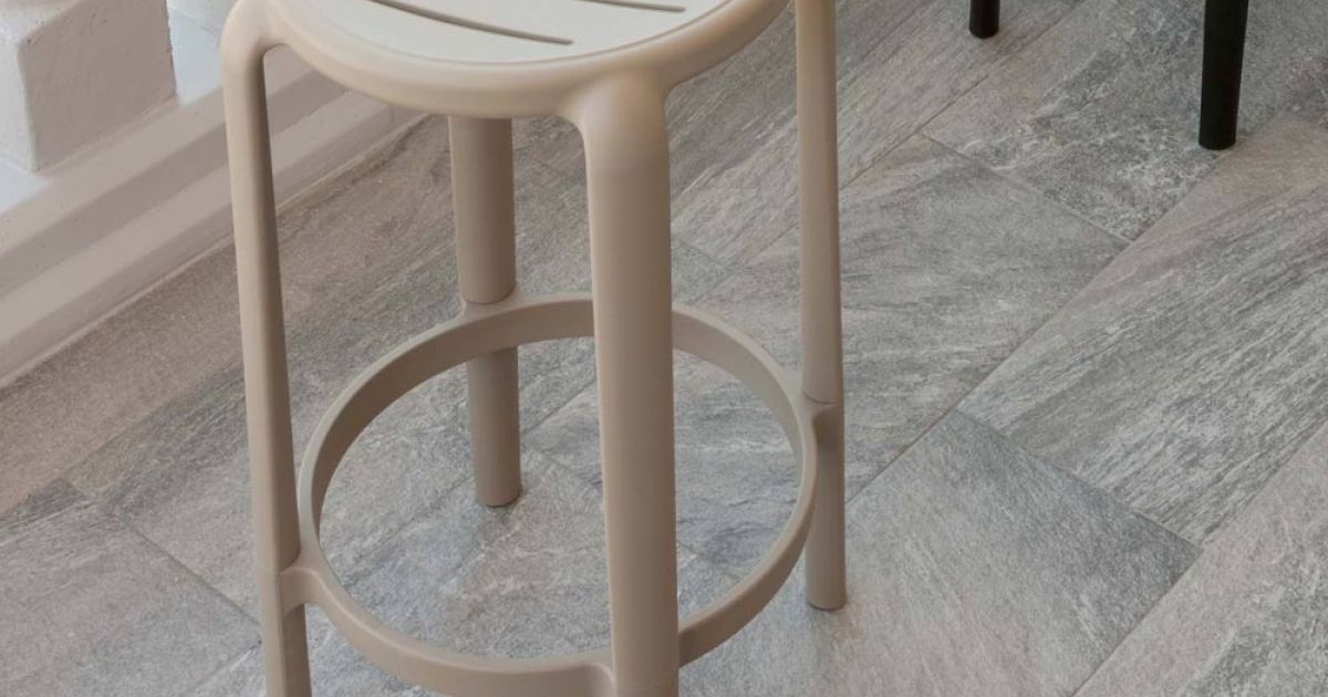 Giaquinto Sgabello Snack Rinforzato Paglia Noce Cm 31x37x87,5 - 10