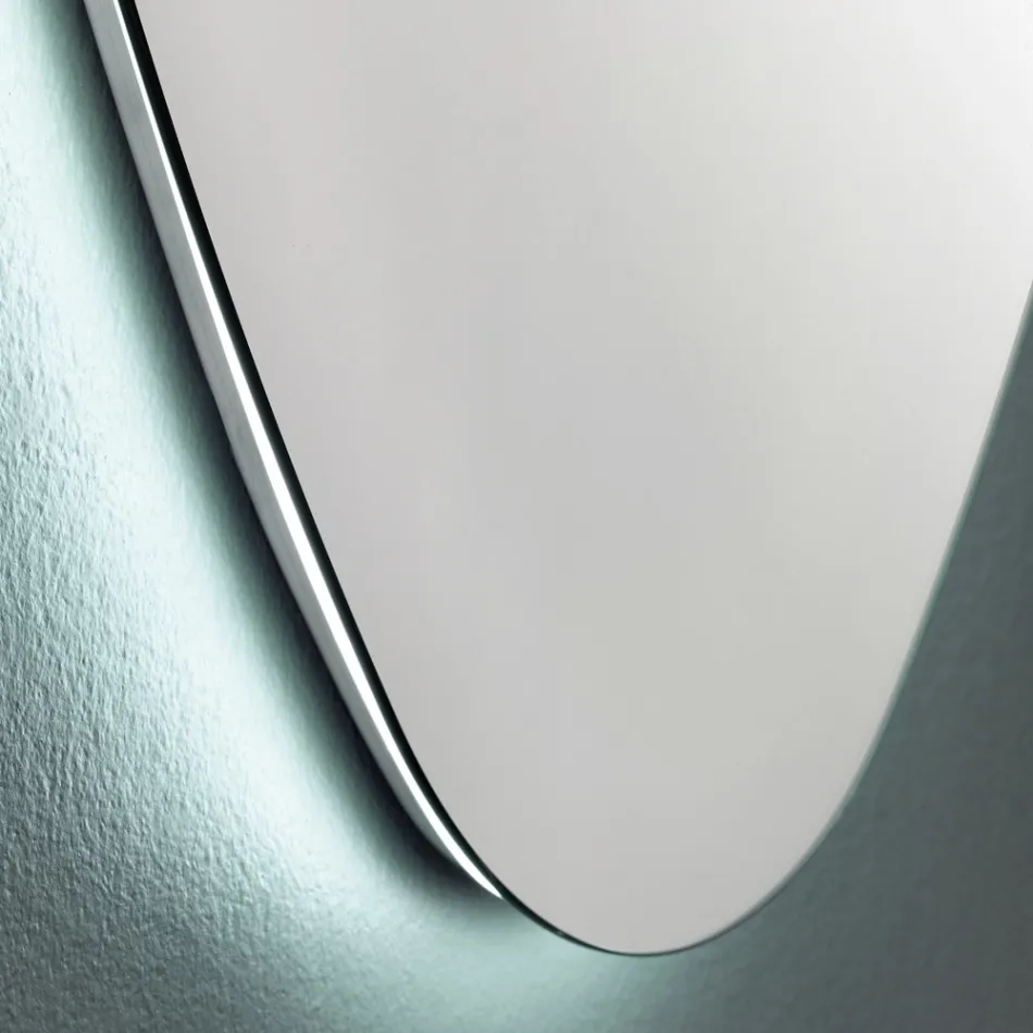 Specchio a Muro per Bagno Sagomato con Retroilluminazione LED Pregiato - Trigolo Viadurini