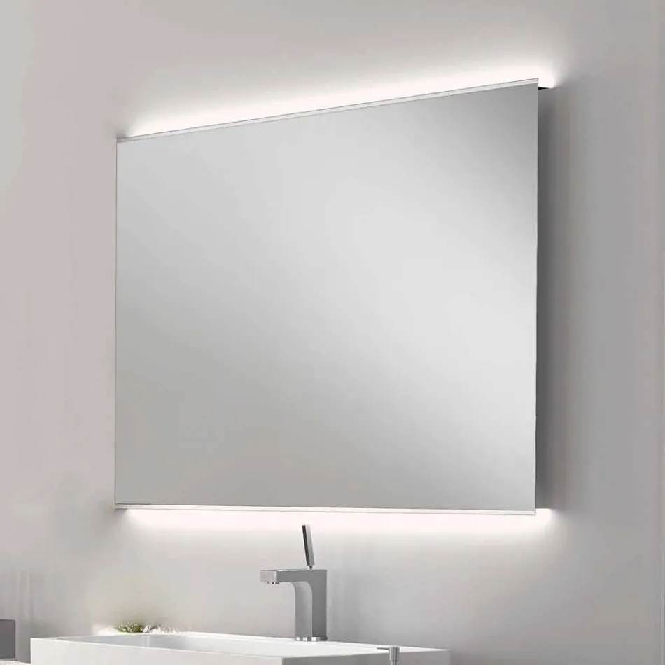 Specchio bagno con luce LED design moderno con bordi satinati Veva   Viadurini