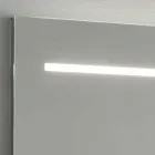 Specchio da Muro Moderno con Luce LED e Telaio in Acciaio Made in Italy - Yutta Viadurini