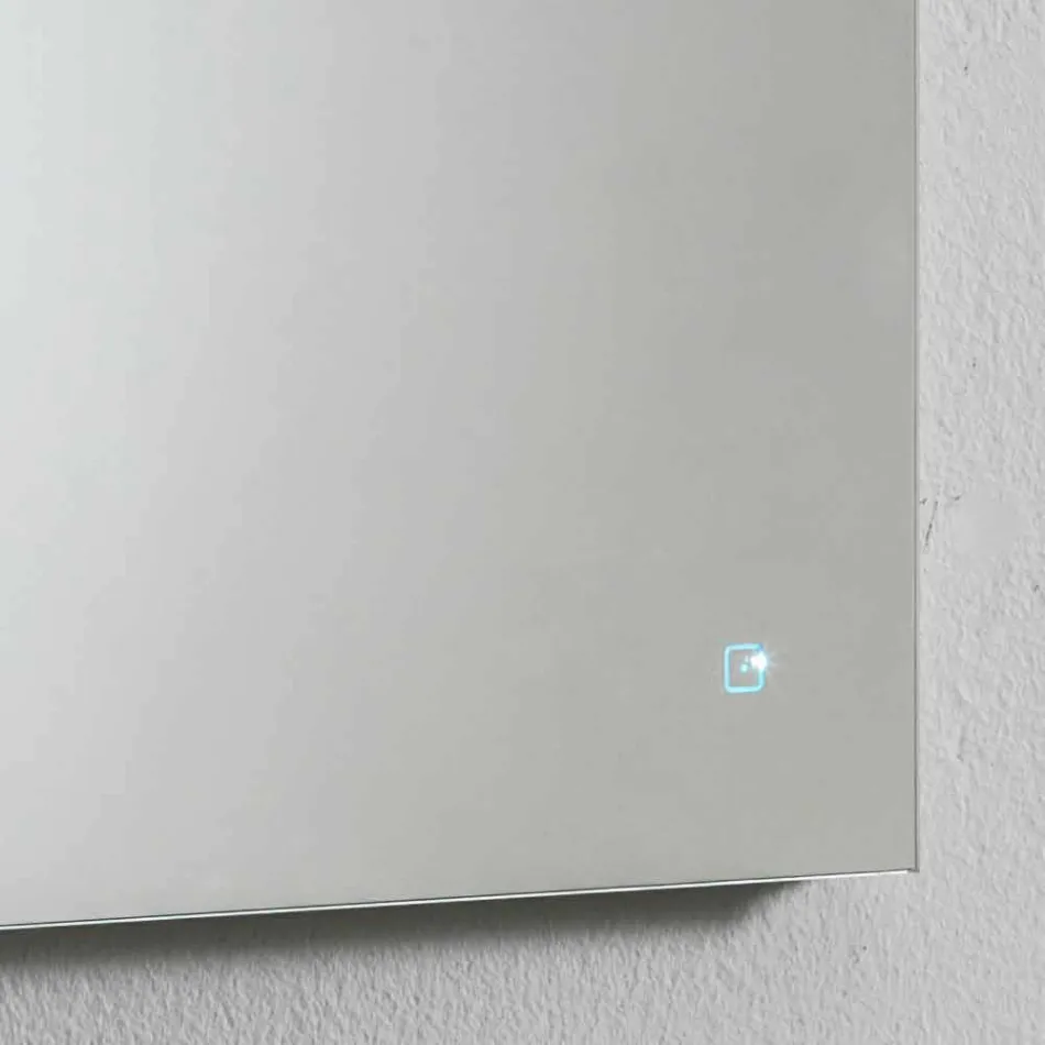 Specchio da Parete con Luce Integrata in Acciaio Inox Made in Italy - Tuccio Viadurini