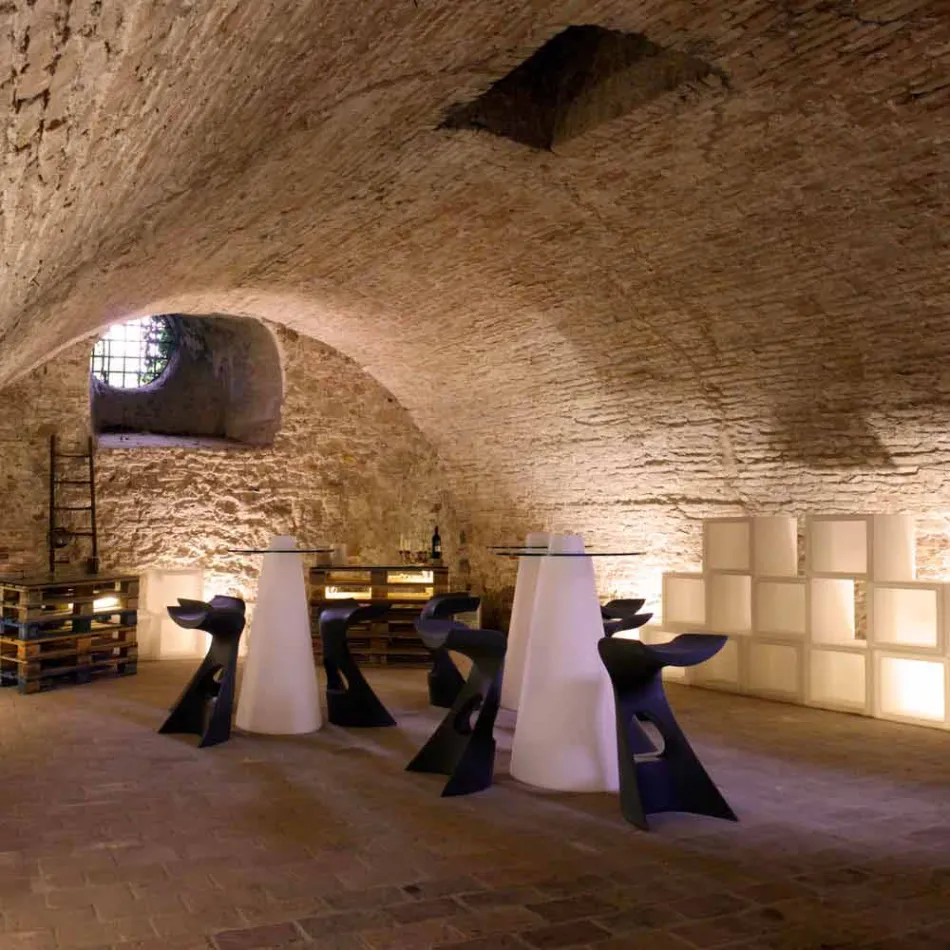 Tavolino alto luminoso Slide Peak(H120)polietilene e vetro made Italy Viadurini