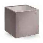 Tavolino da Giardino Quadrato in Polietilene Colorato Made in Italy - Noemi Viadurini