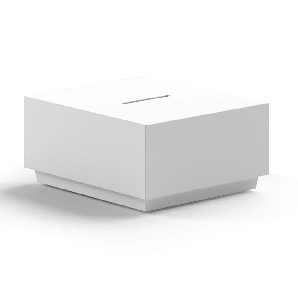 Tavolino da Giardino Quadrato in Polietilene Realizzato in Italia - Macao Viadurini