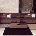 Tavolino da giardino quadrato moderno Vela by Vondom, in polietilene Viadurini