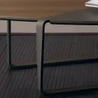 Tavolino da Salotto Ovale in Metallo e Piano Bicolore in Legno - Comacchio Viadurini