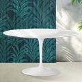 Tavolino Ovale Tulip Saarinen H 41 cm in Ceramica Florim Bianco Lucido - Scarlet