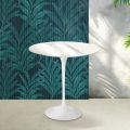 Tavolino Tulip Saarinen H 52 cm in Ceramica Florim Statuario Lucido - Scarlet