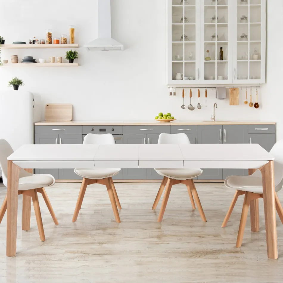 Tavolo Allungabile a 180 cm con Gambe in Legno Massello Tinte Rovere - Rutenio Viadurini