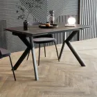 Tavolo Allungabile Fino 200 cm Base in Metallo e Piano in Gres - Norris Viadurini