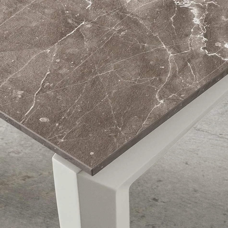 Tavolo Allungabile Fino a 240 cm con Piano in Hpl Made in Italy - Fantastic Viadurini