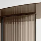 Tavolo con Piano in Vetro Ovale e Base in Vetro Fuso e Metallo - Foglietto Viadurini