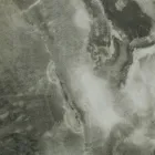 Tavolo da Esterno con Base in Legno e Piano in Ceramica Orobico Luxe - Infinity Viadurini