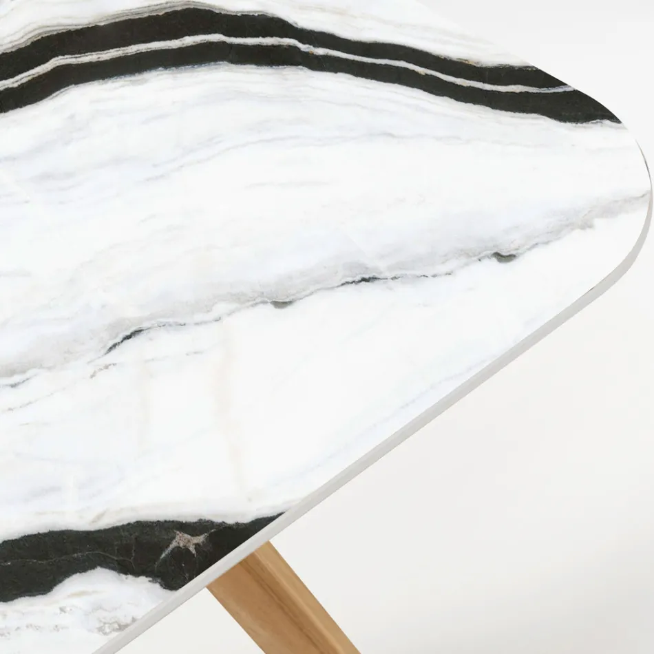 Tavolo da Esterno con Base in Legno e Piano in Ceramica Panda White - Infinity Viadurini