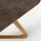 Tavolo da Esterno con Base in Legno e Piano in Ceramica Pulpis Brown - Infinity Viadurini