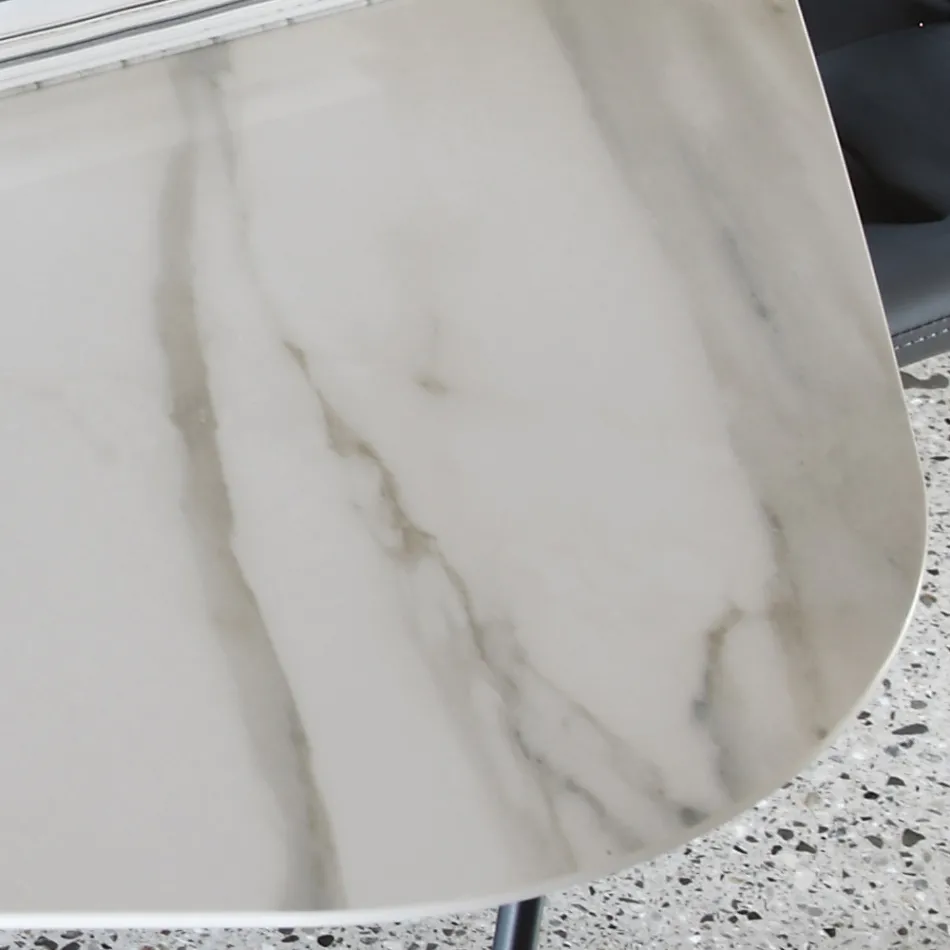 Tavolo da Pranzo Ellittico in Acciaio e Ceramica Lucida Florim - Gelsino Viadurini