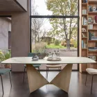 Tavolo da Pranzo in Ceramica 3mm e Base in Metallo Made in Italy - Peonia Viadurini