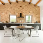 Tavolo da Pranzo in Legno Tropicale Riciclato e Gambe in Metallo - Slide Viadurini