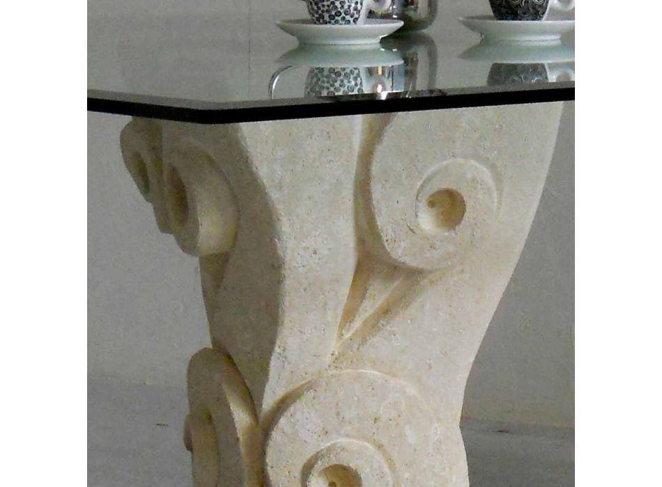Tavolo da pranzo in pietra con piano in cristallo di design Giasone Viadurini