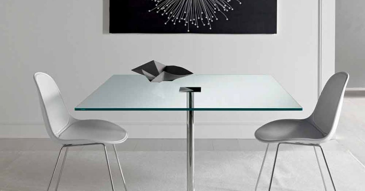 Tavolo Quadrato Moderno in Vetro Extrachiaro Made in Italy