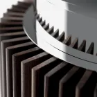 Tavolo da Pranzo Rotondo in Vetro Fumè con Base in Legno Made in Italy - Rondo Viadurini