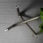 Tavolo da Pranzo Tondo in Vetro Trasparente e Gambe Poliuretano - Stalto Viadurini