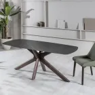 Tavolo Fisso con Piano in Ceramica e Base in Legno Massello di Noce - Arancio Viadurini