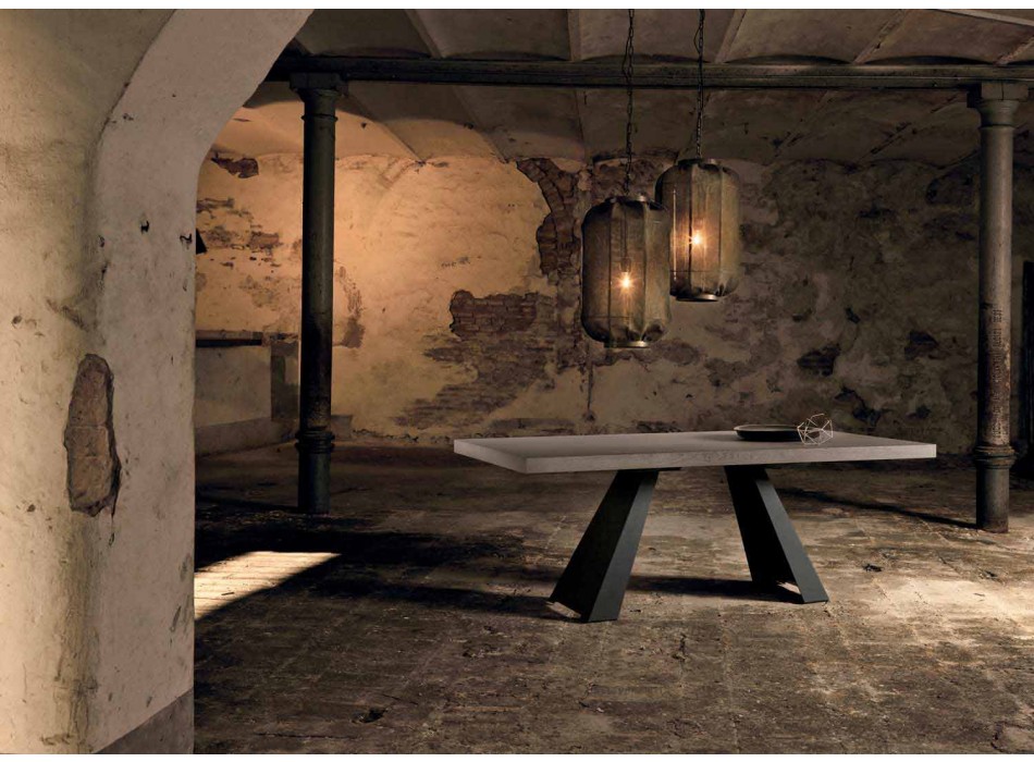 Tavolo in legno rovere nodato moderno prodotto in Italia Zerba Viadurini