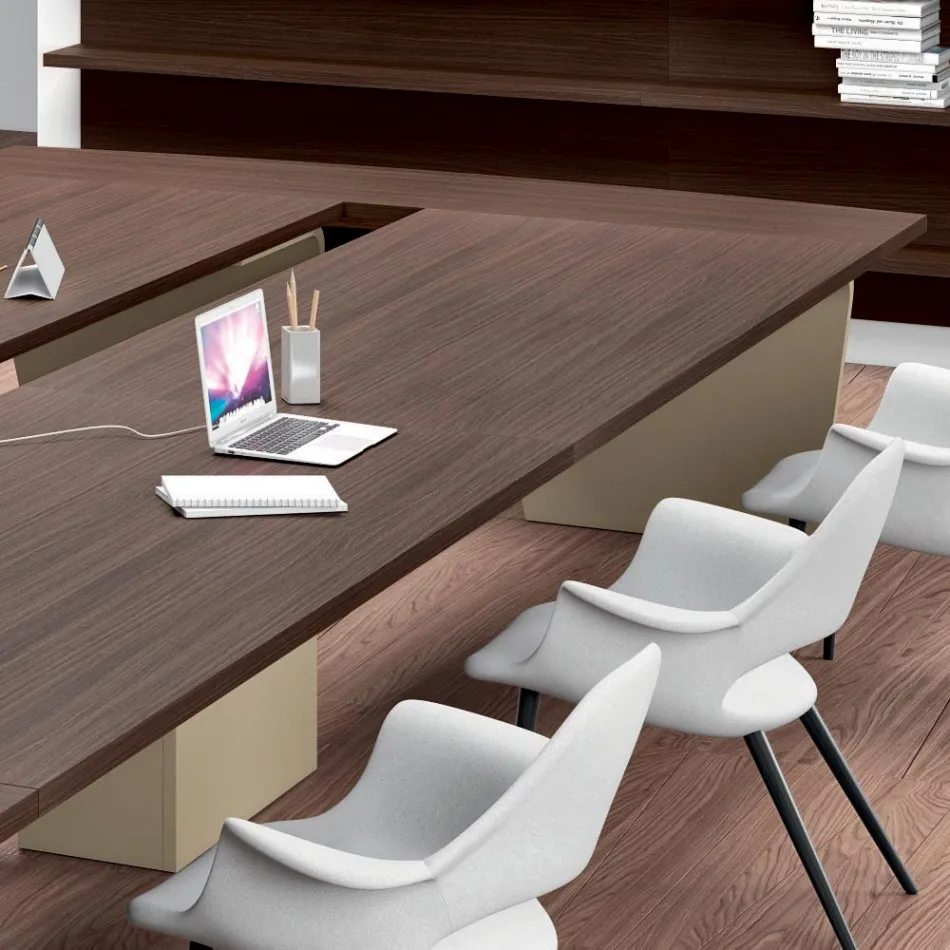 Tavolo meeting in nobilitato di Andrea Stramigioli - Farfalla Viadurini