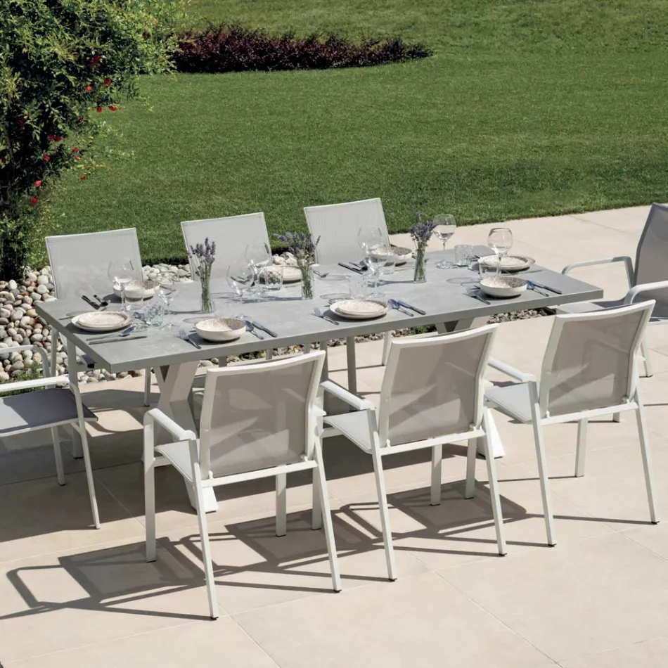 Tavolo Rettangolare da Giardino in Alluminio e Resina Grigia - Nuvia Viadurini