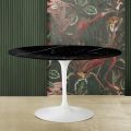 Tavolo Tulip Saarinen H 74 con Piano Rotondo in Marmo Nero Marquinia Made in Italy - Scarlet