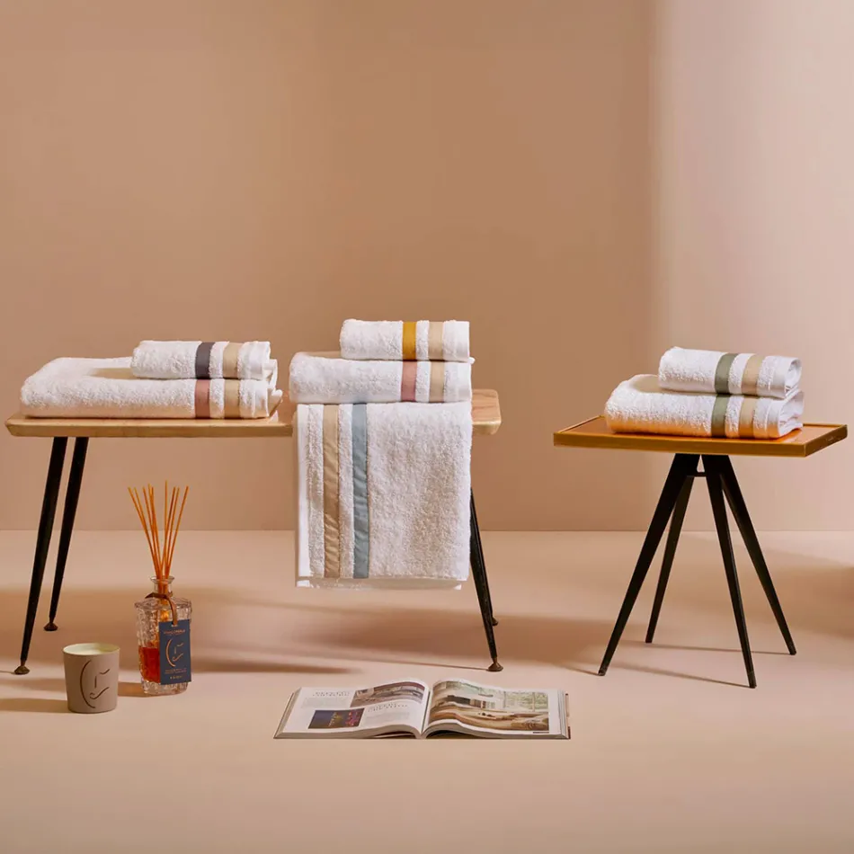 Telo Doccia in Spugna di Cotone con Doppia Balza in Percalle di Cotone - Serenity Viadurini