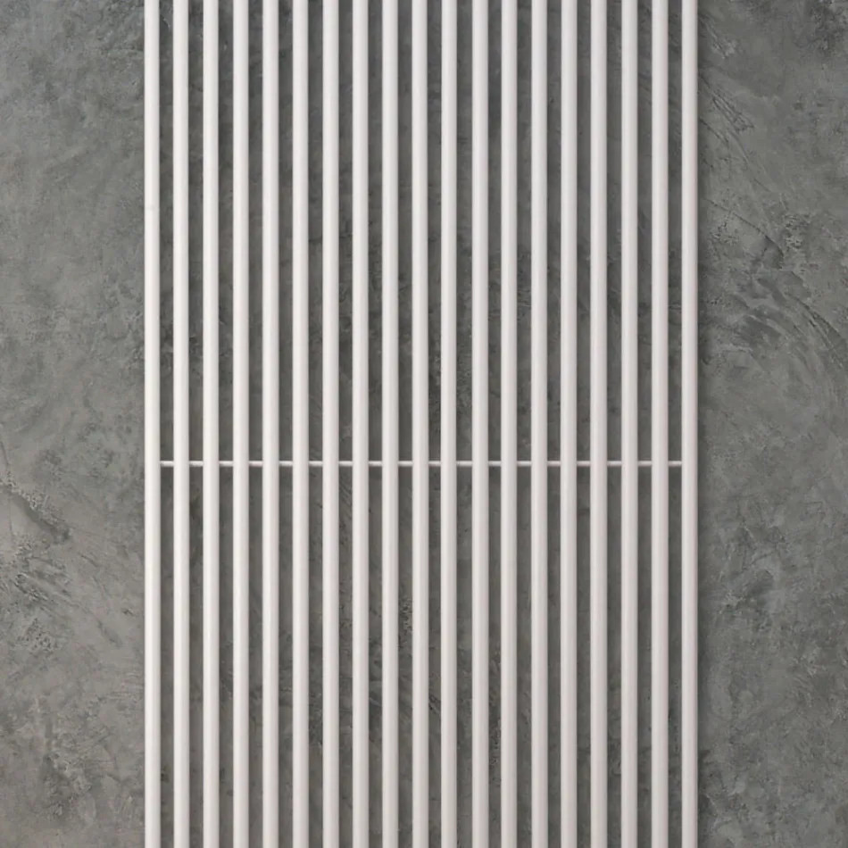 Termoarredo Idraulico con Una Serie di Elementi Verticali Made in Italy - carbonio Viadurini