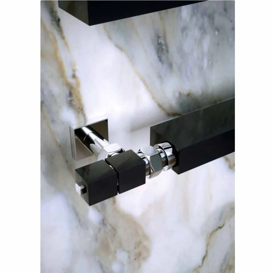 Termoarredo verticale idraulico di design Snake by Scirocco H Viadurini