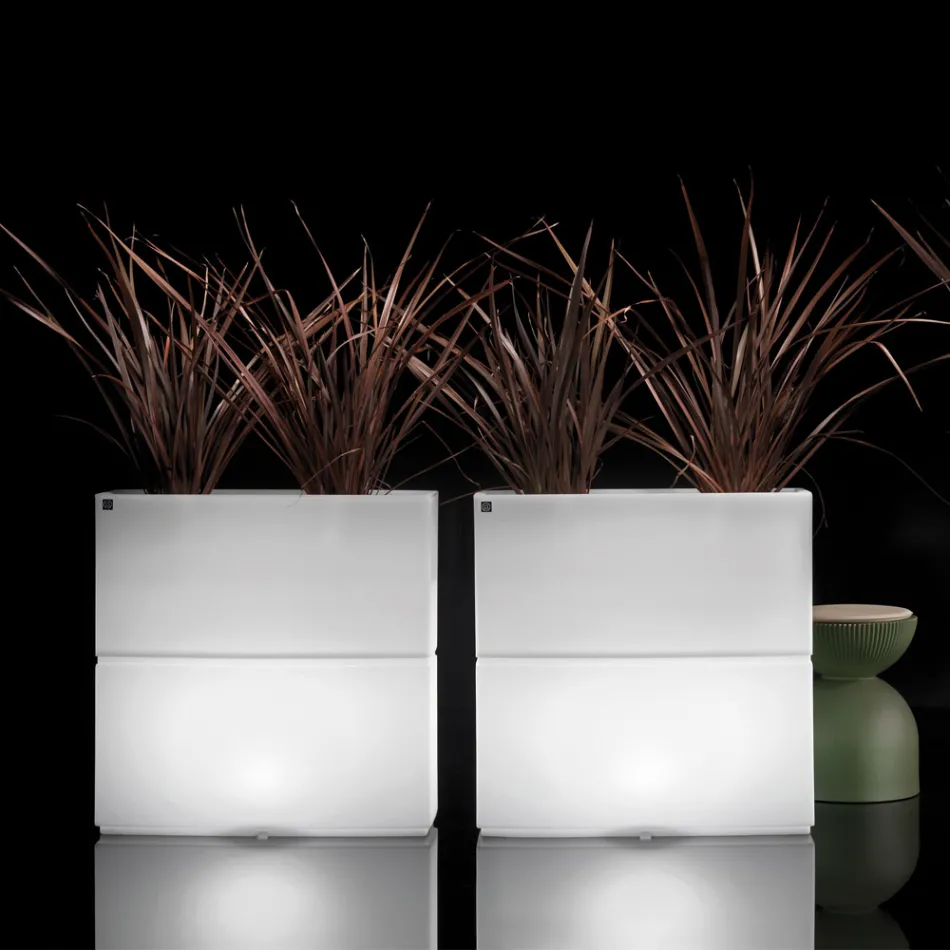Vaso da Esterni Luminoso in Due Colori in Polietilene Made in Italy - Lambo Viadurini