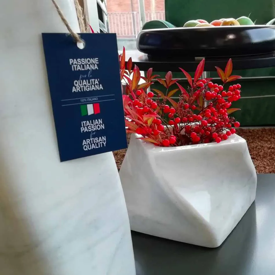 Vaso Decorativo di Design in Marmo Bardiglio o di Carrara Made in Italy - Prisma Viadurini