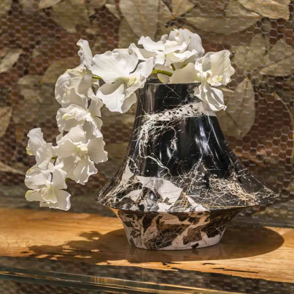 Vaso Elegante per Interni in Marmo Bianco e Nero Made in Italy - Originale Viadurini