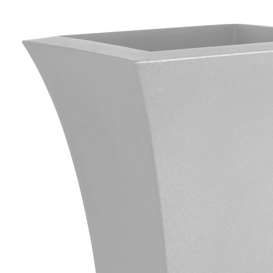 Vaso Fioriera da Giardino in Polietilene Colorato Made in Italy - Tremont Viadurini