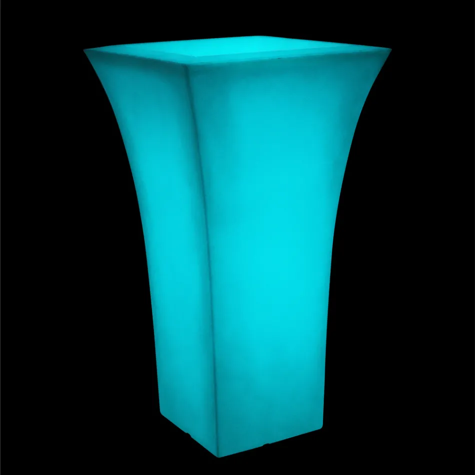 Vaso Fioriera da Giardino in Polietilene Colorato Made in Italy - Tremont Viadurini