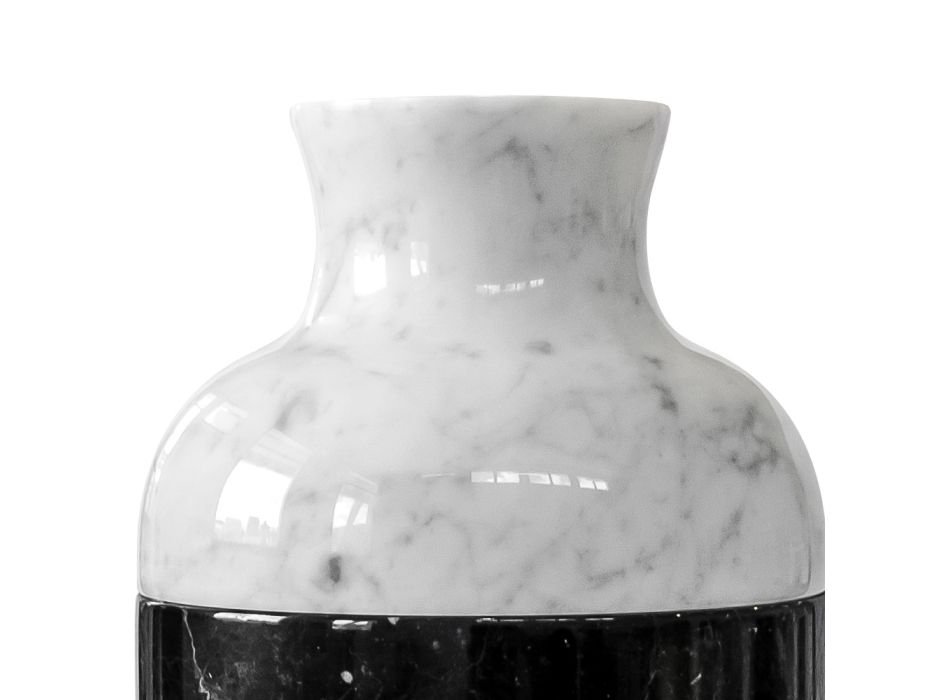 Vaso in Marmo Bianco di Carrara e Nero Marquinia Design di Lusso - Calar Viadurini