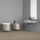 Vaso sospeso in ceramica di design moderno fatto in Italia, Amleto Viadurini