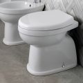 Vaso Wc a Terra in Ceramica Bianca Moderna con Sedile in Poliestere - Silice