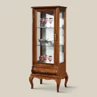 Vetrina Soggiorno di Lusso in Legno Noce Classica Made in Italy - Hastings Viadurini